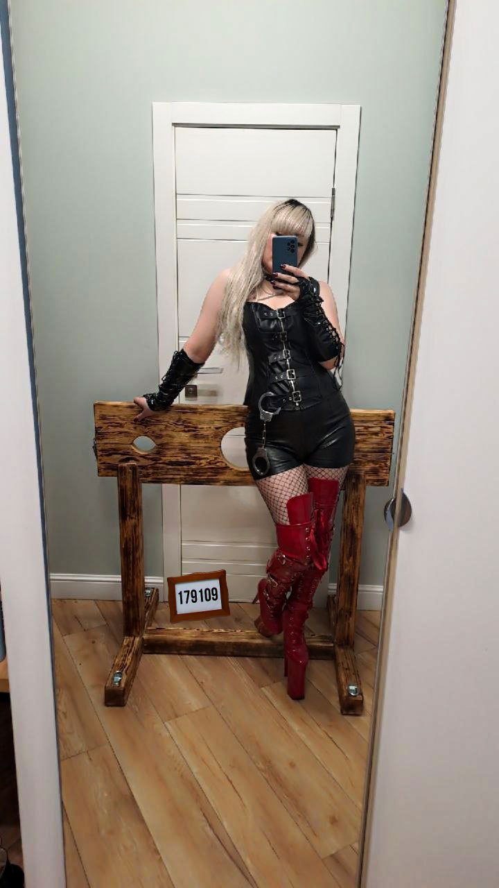 Mistress Dominatrix Whatsapp есть приват тг — в интерьере апартаментов, Шымкент