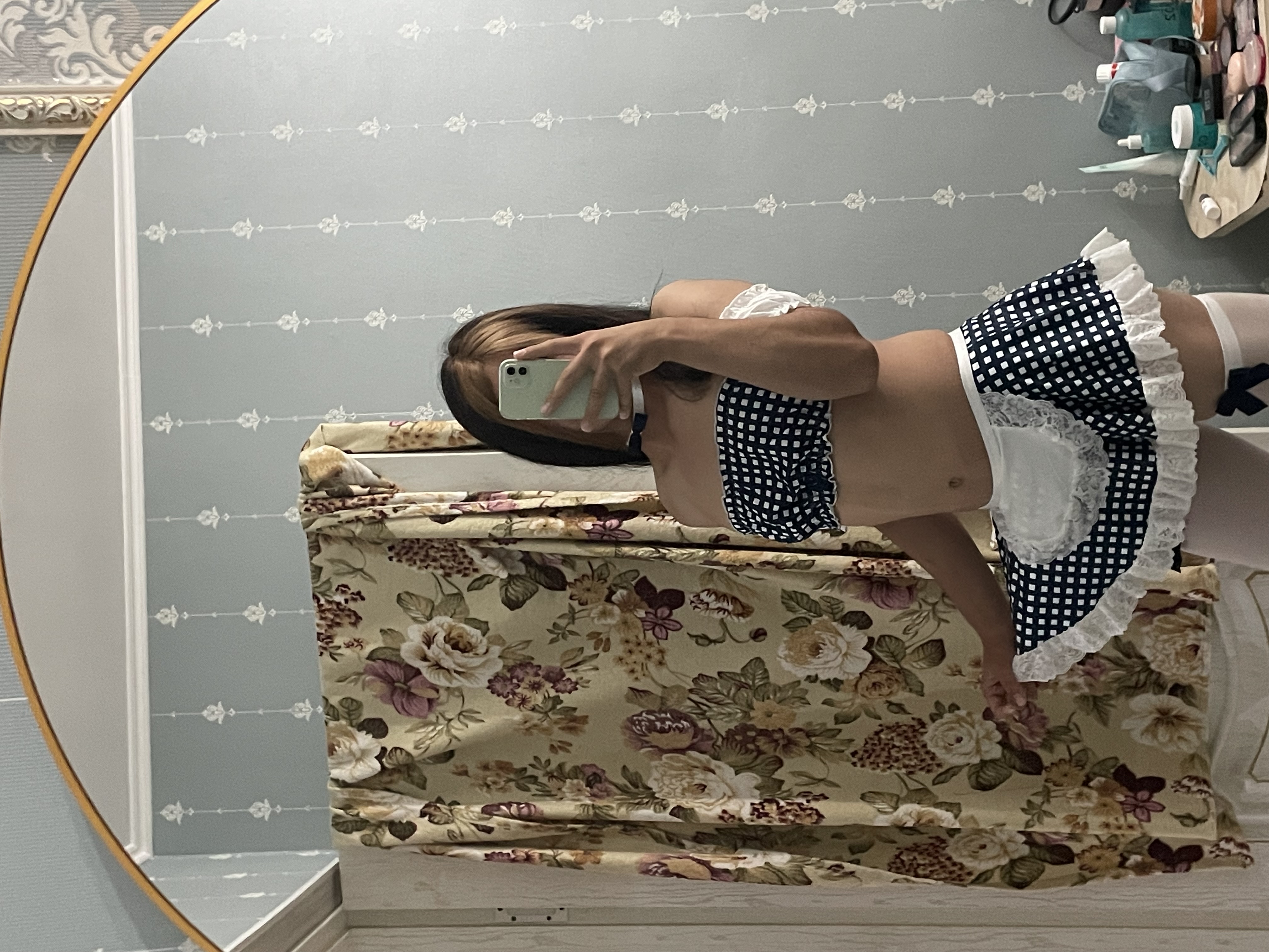 Только ватсап Медина — дополнительный кадр, Шымкент
